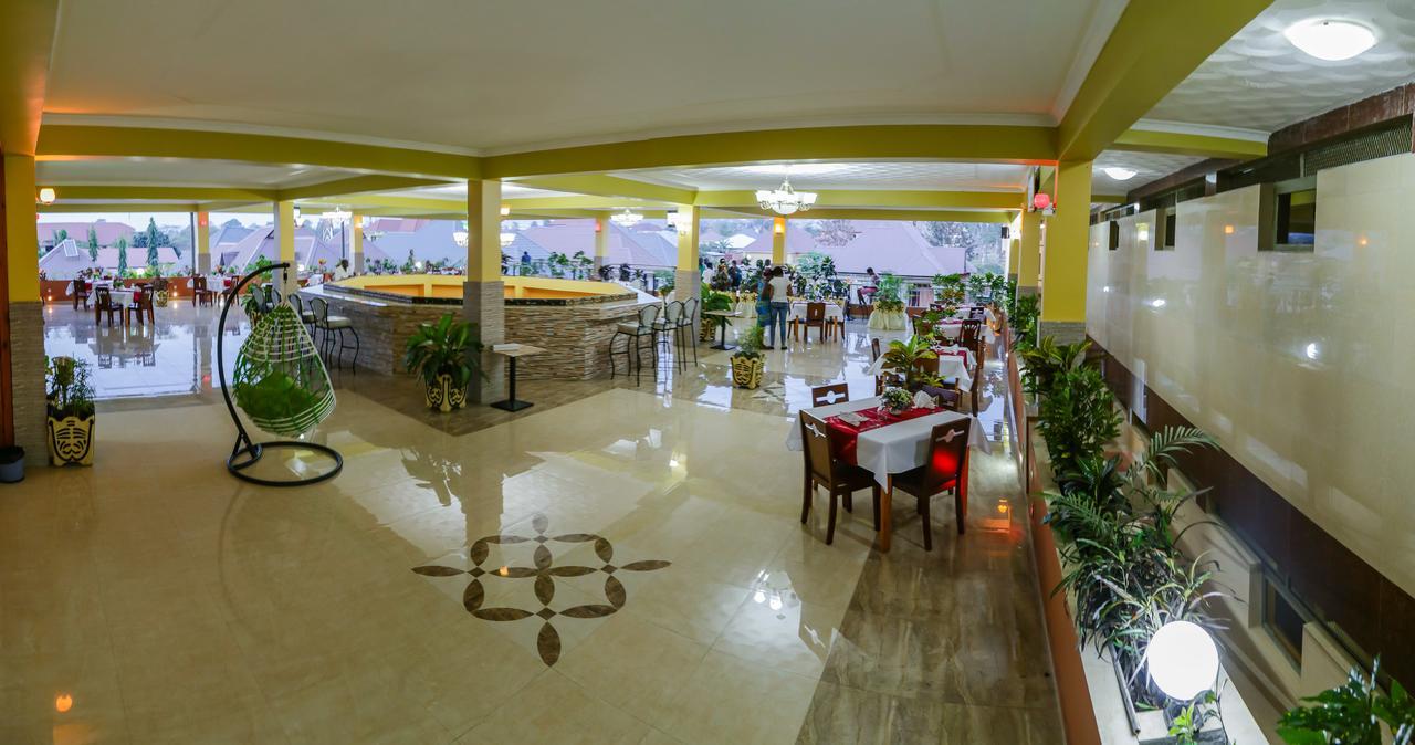 Tigers'S Apartment Hotel ブジュンブラ エクステリア 写真